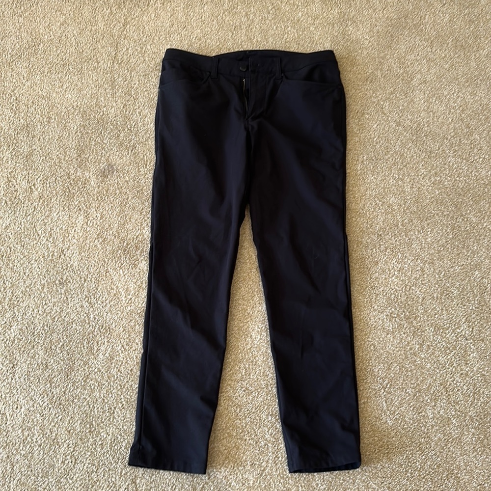 Lululemon M 31